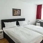 Buerger Hotel 3*