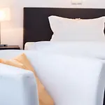 Buerger מלון 3*