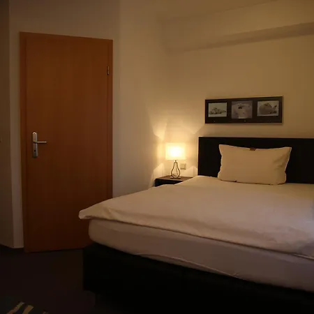 Buerger 3* Siegen